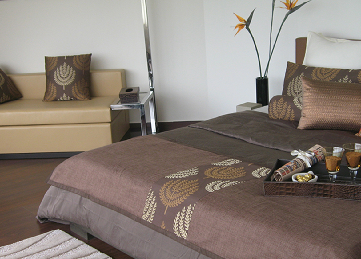 Bestech Park View Spa Master Bedroom