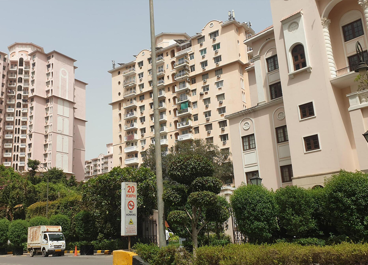 DLF Carlton Estate Green Area