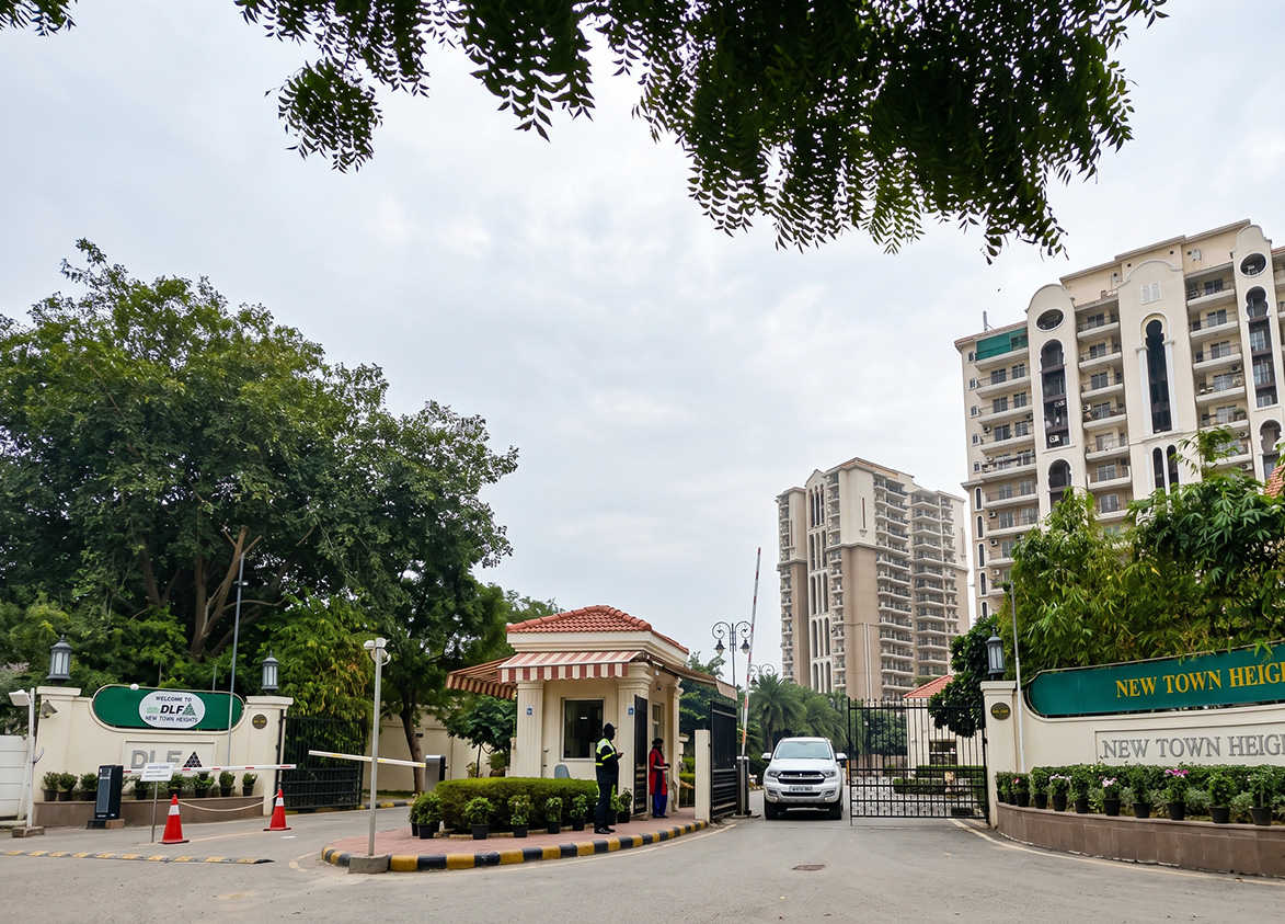 Dlf New Town Heights Main Entrance Gate