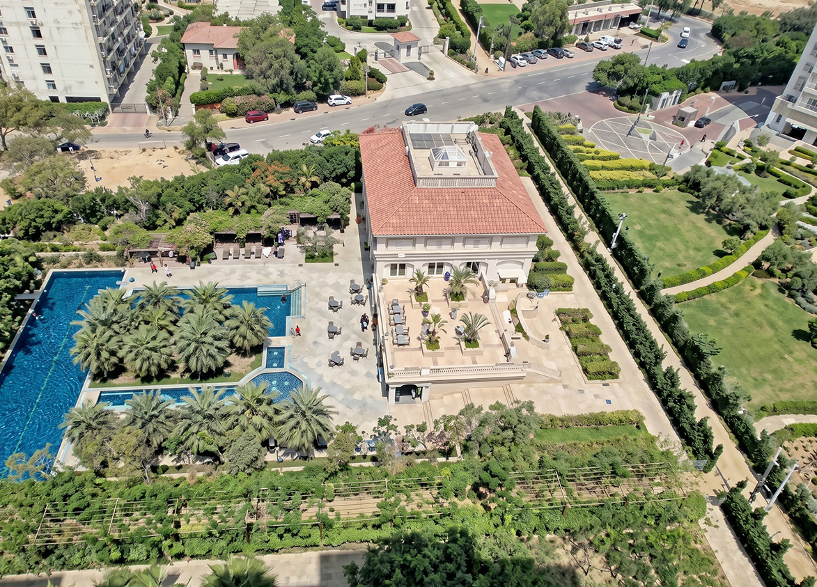 DLF Regal Gardens Clubhouse Aerial View