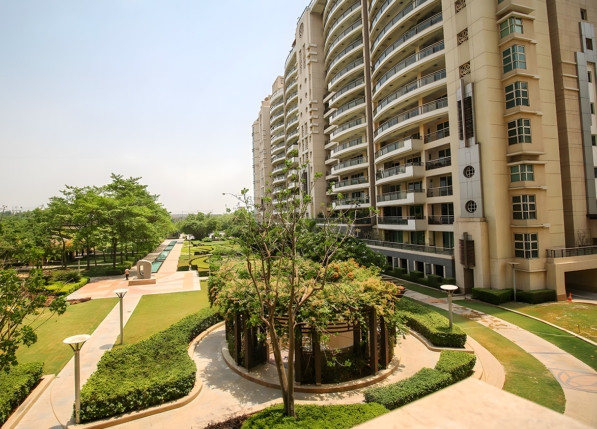 DLF Aralias in Sector 42 Gurgaon High Rise Towers
