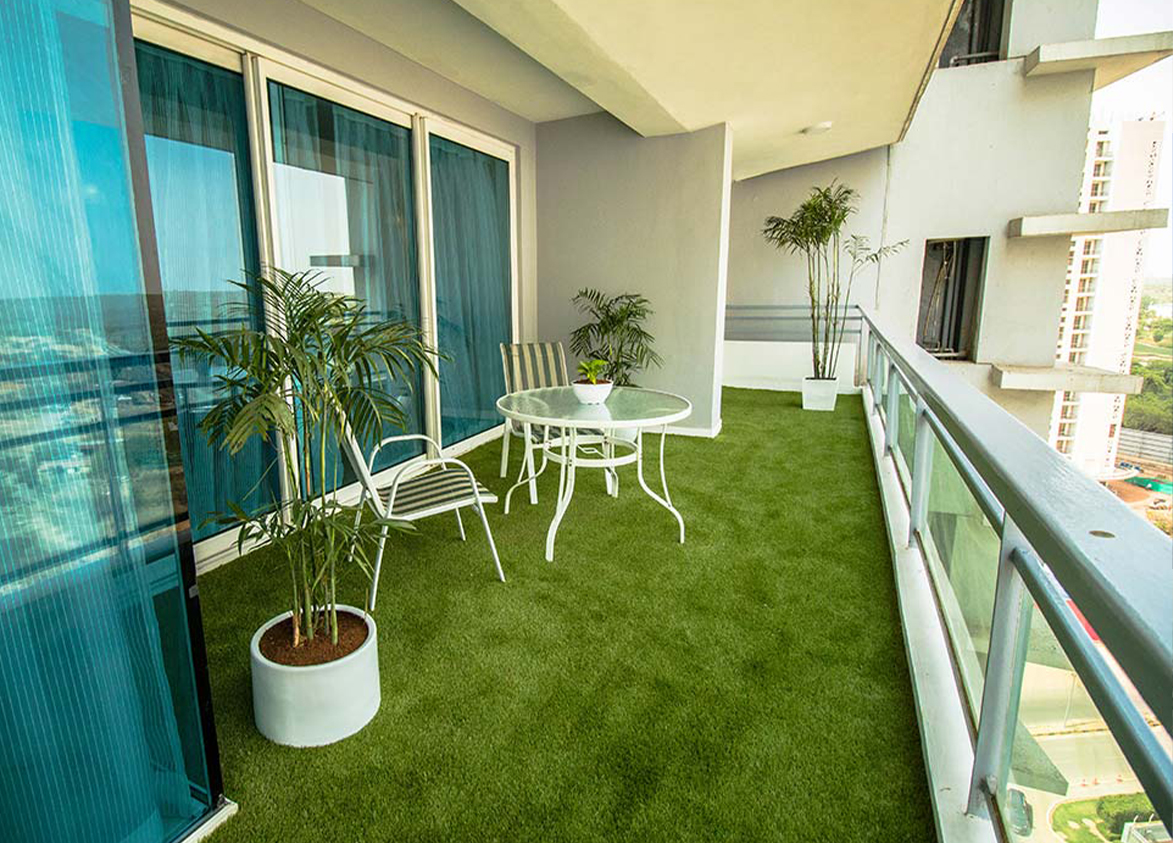 dlf the belaire sector 54 gurgaon balcony area