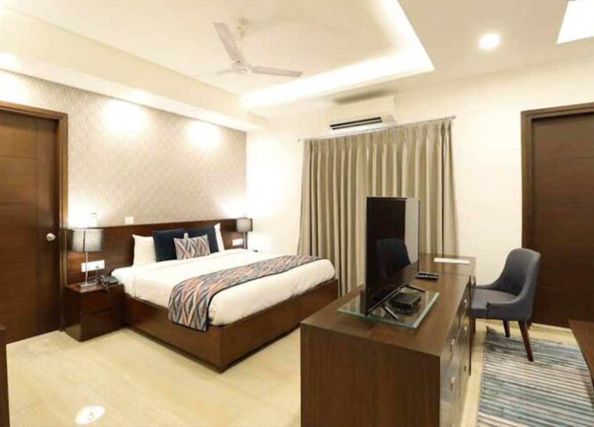 dlf park place sector 54 gurgaon master bedroom