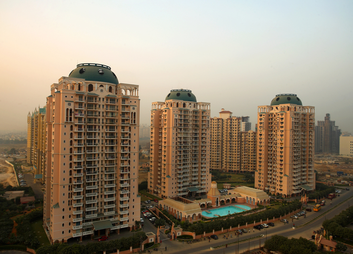DLF Trinity Towers in DLF Phase 5, Gurgaon ready to move housing society