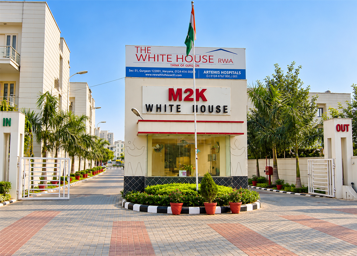 M2K White House Main Entrance