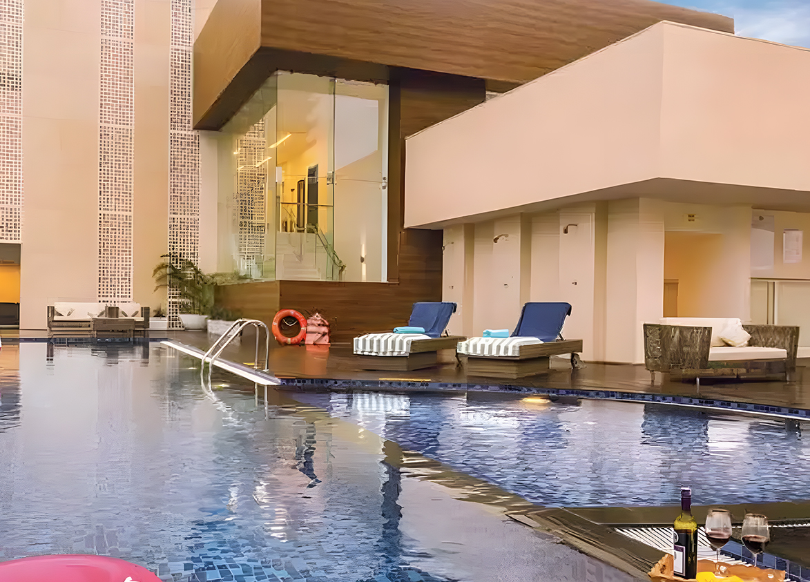 Mahindra Luminare Swimming Pool