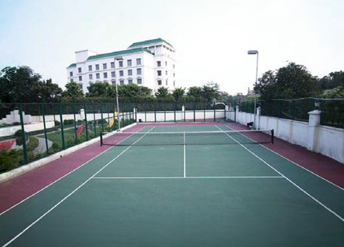 Siris Estate DLF Phase 3 Badminton Court
