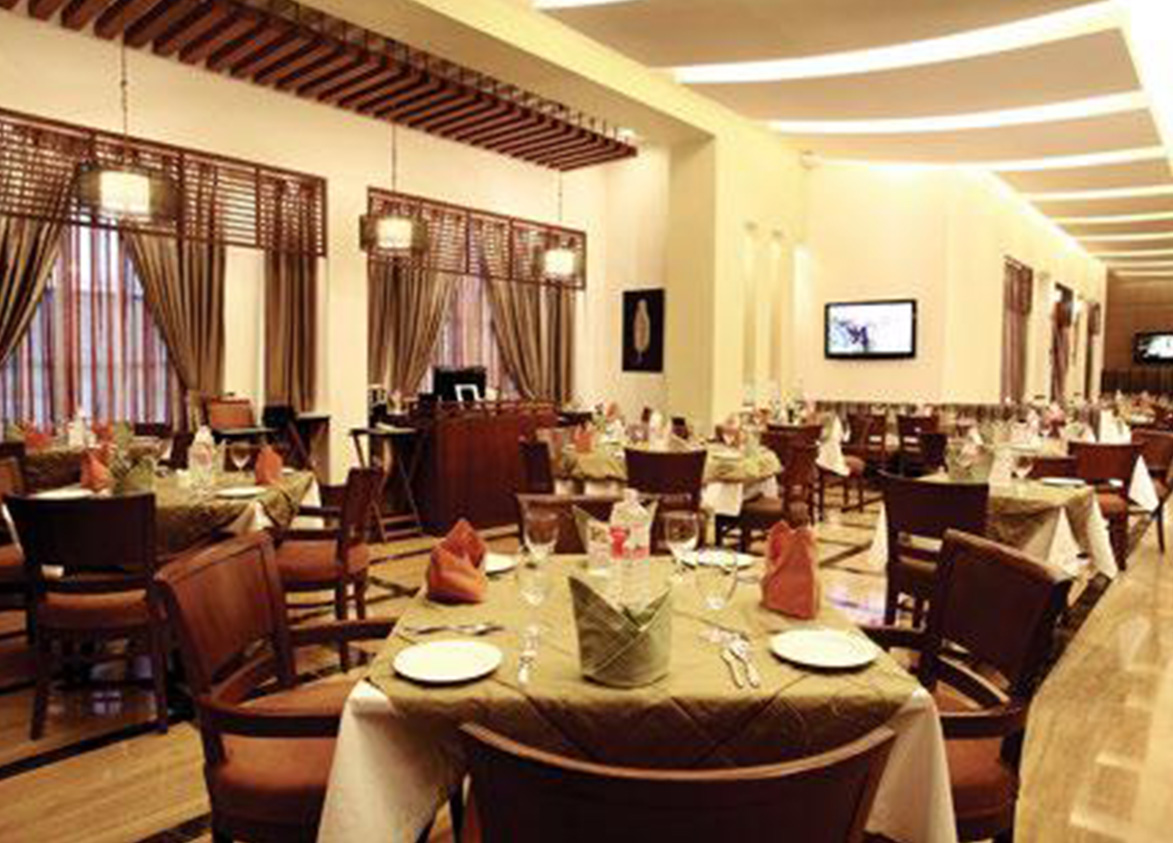 Siris Estate DLF Phase 3 Clubhouse Dining Area