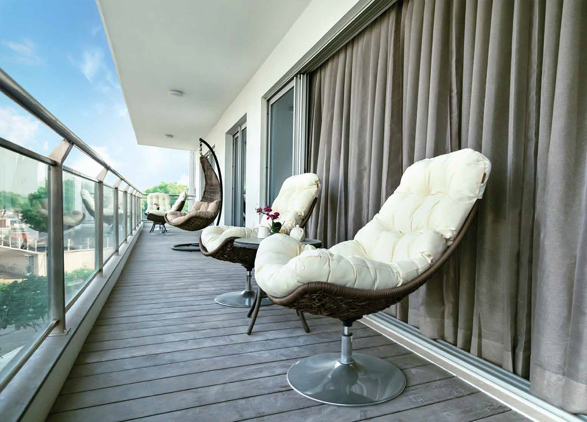 Tata Gurgaon Gateway Balcony
