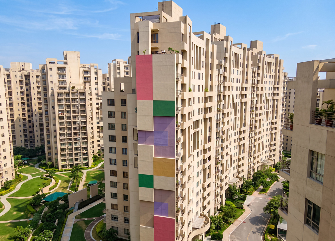 Unitech Fresco in Nirvana Country Gurgaon Rear Tower View