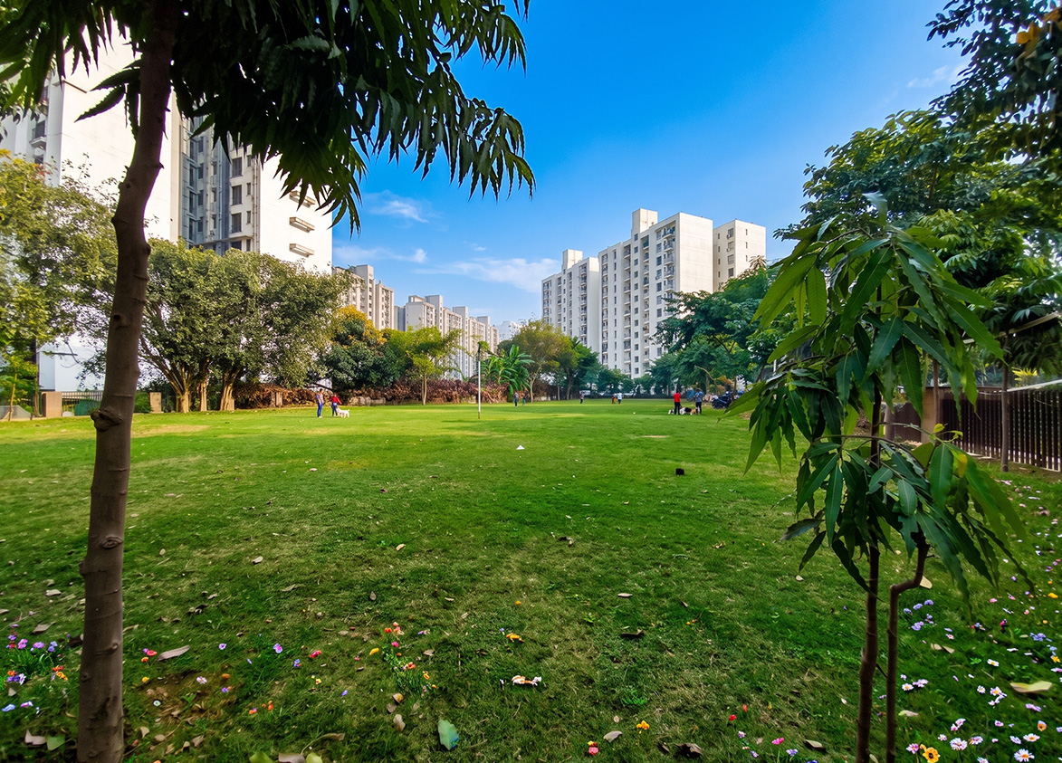 Unitech Uniworld Resorts The Residences Central Park